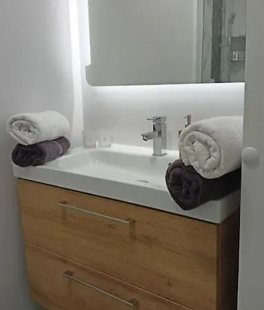 Beau T3 A 5 Min Du Grand Stade Avec Parking Gratuit Villeneuve-d'Ascq