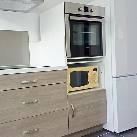 Beau T3 A 5 Min Du Grand Stade Avec Parking Gratuit